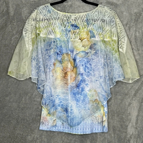 Energe S Small Shirt Top Blue Floral Poncho Short Sleeve Round Neck Lace Trim - Picture 4 of 7